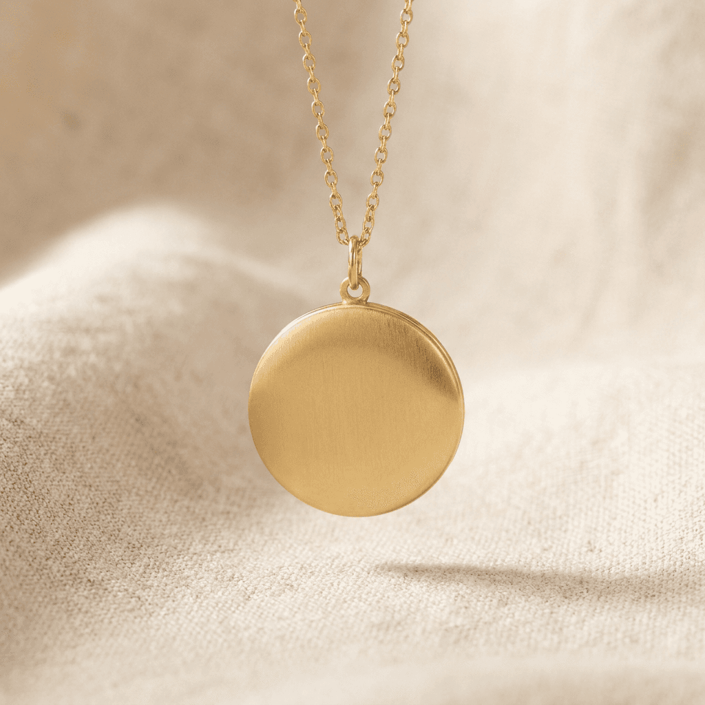 Heirloom Gold Locket in 22K gold